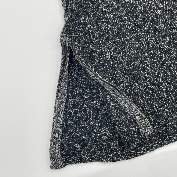 Athleta Women's Wool Cashmere Blend Chunky Knit Sweater, Sz. XL Asymmetric Hem - Picture 7 of 12